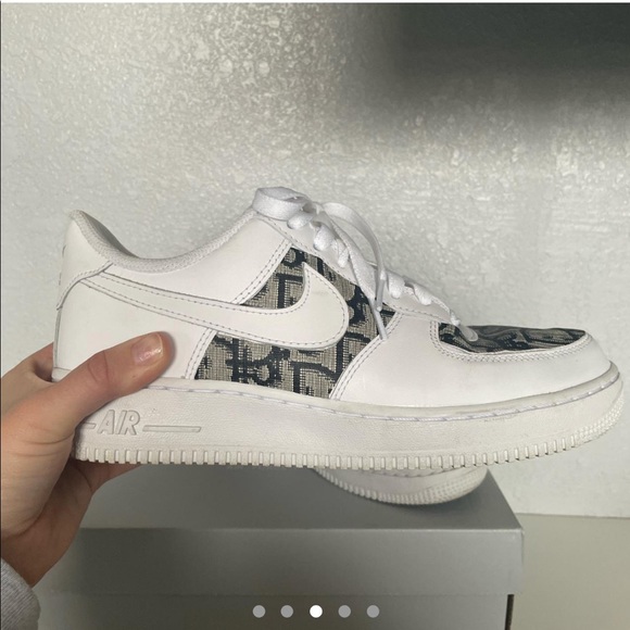 NIKE AIR FORCE 1 Custom Tennis Shoes - Picture 3 of 4